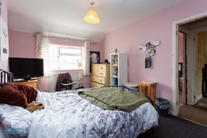 Bedroom- click for photo gallery